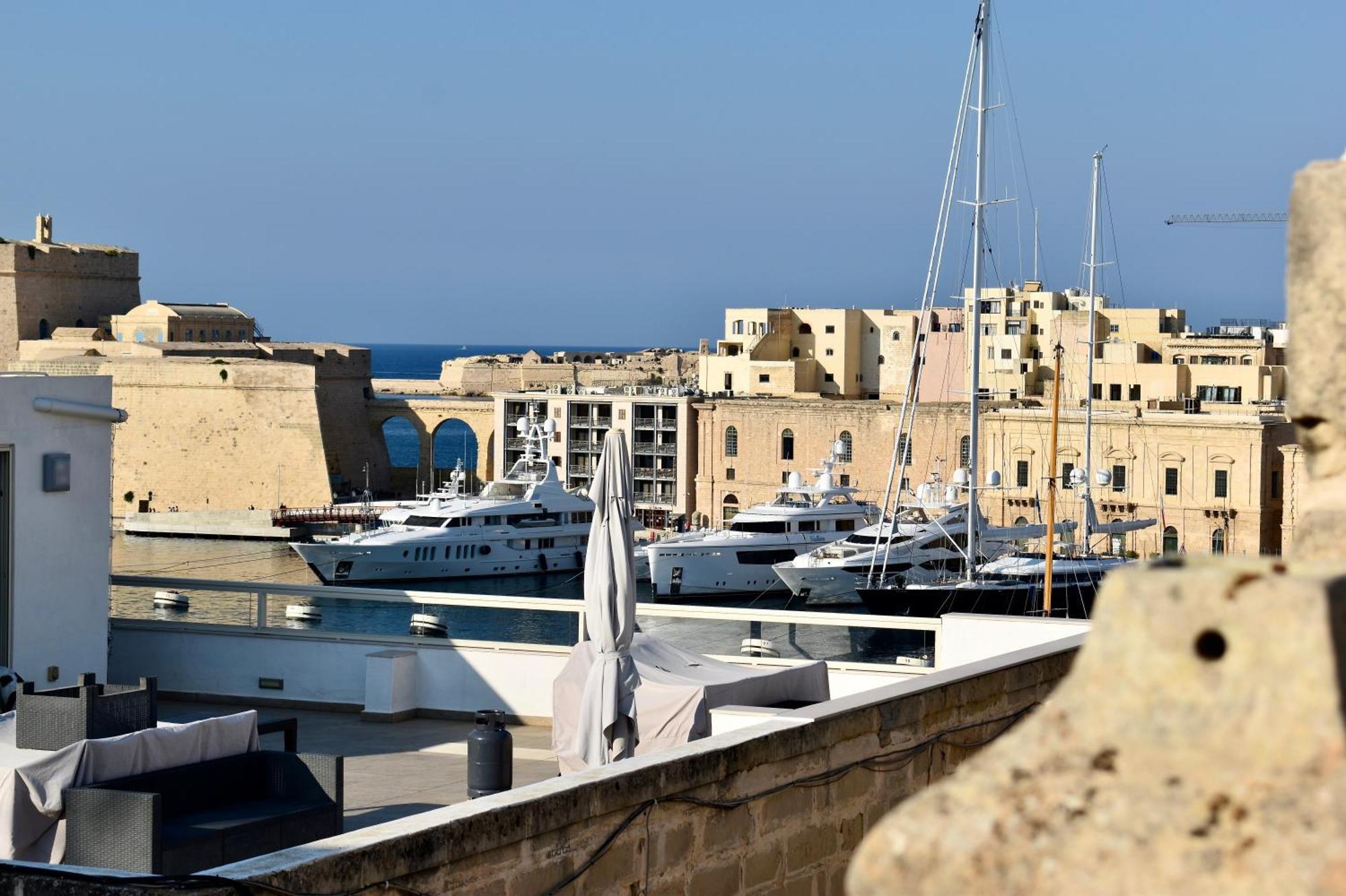 Grand Arcanum Apartment 2 - Comfortable And Elegant Senglea Luaran gambar