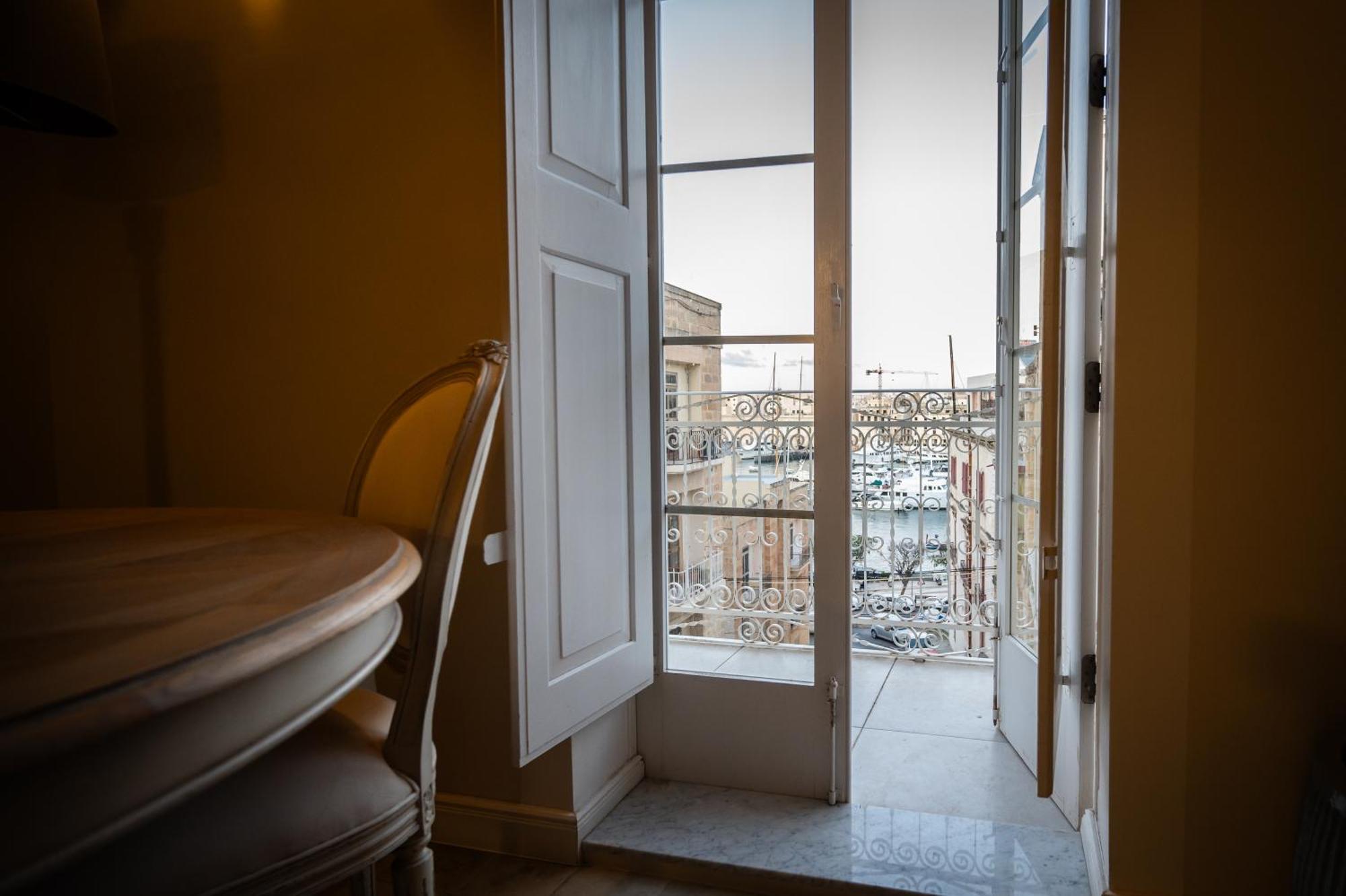 Grand Arcanum Apartment 2 - Comfortable And Elegant Senglea Luaran gambar