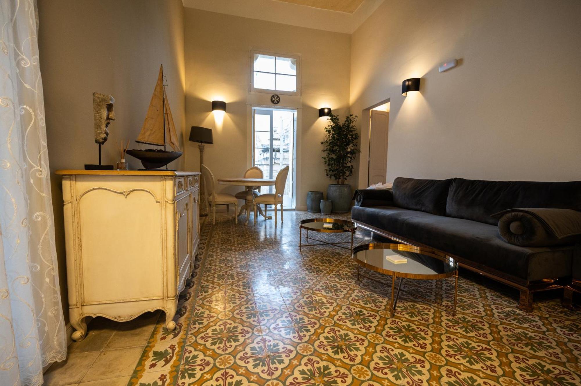 Grand Arcanum Apartment 2 - Comfortable And Elegant Senglea Luaran gambar